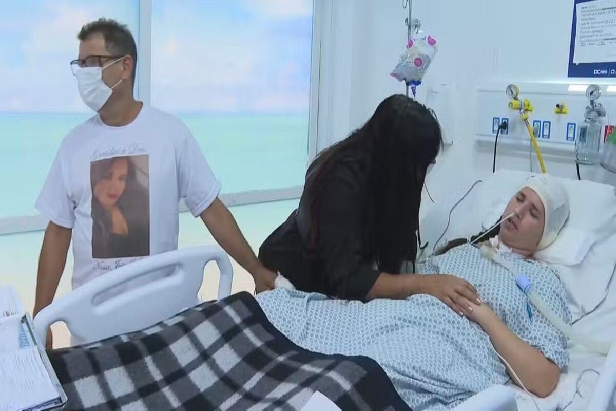 Jovem baleada na cabeça por agentes da PRF no Rio apresenta sinais de recuperação - 