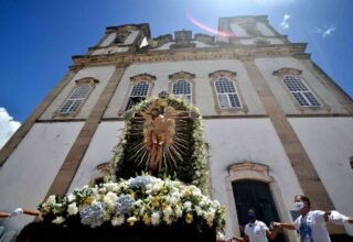 Lavagem do Bonfim: como nasceu a festa que une fé, cultura e política - 