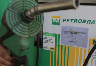 Preço do diesel da Petrobras cai 21,6% em 2024, após fim do PPI - 