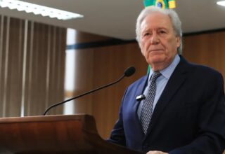 Lewandowski diz que Polícia Federal aumentou apreensões contra crime organizado em 70% - 