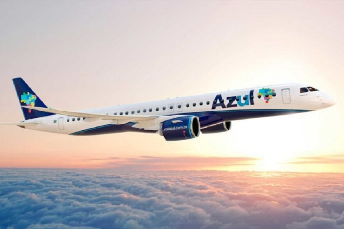 Azul suspende voos em 12 cidades e promove readequações operacionais em diversas rotas - 