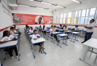 Governo da Bahia convoca mais 313 professores para Educação Básica - 