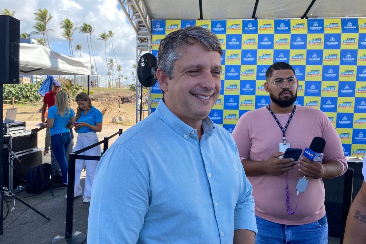 Prefeito desconversa sobre secretariado, mas Muller confirma saída de Semob - 