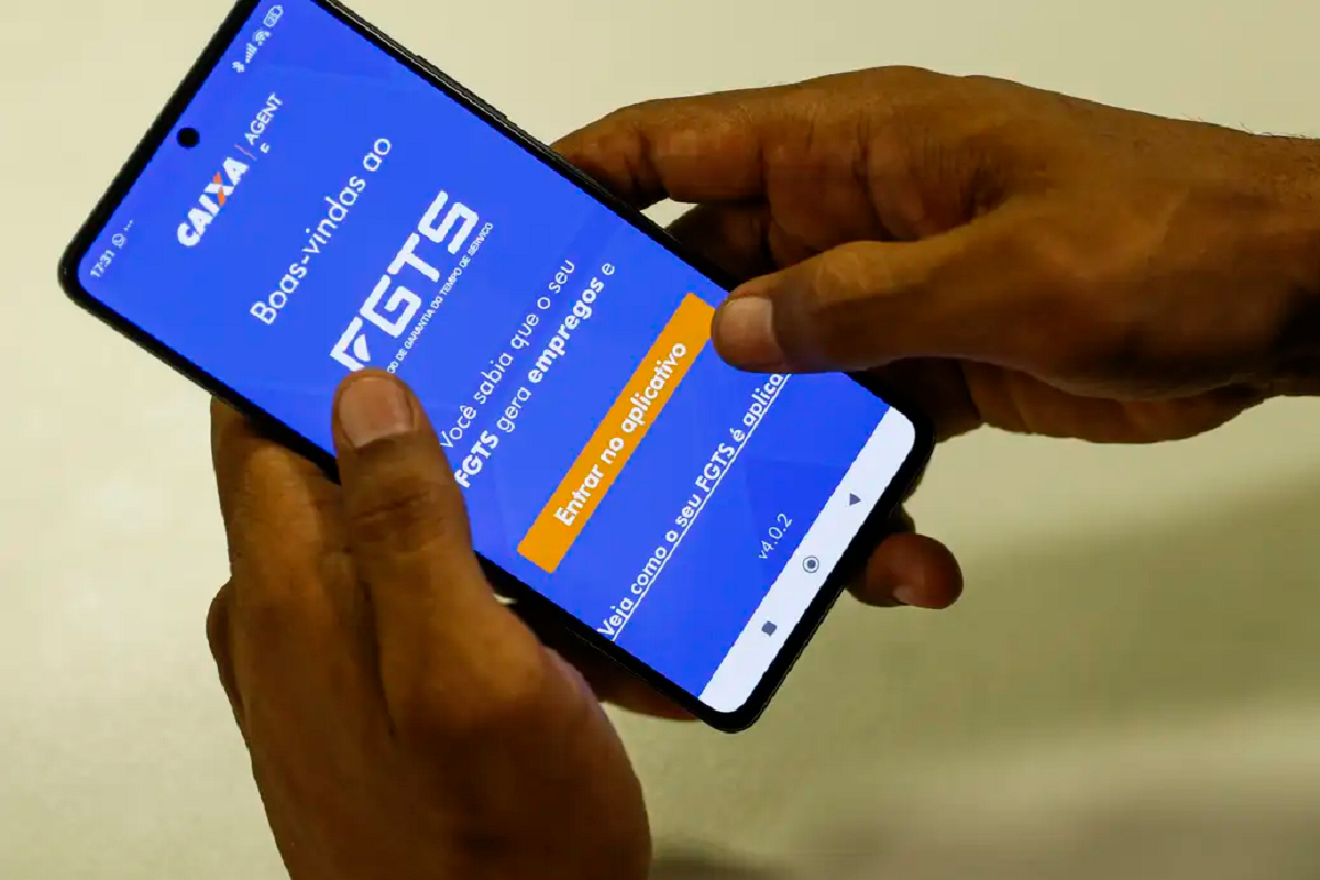 Saque-aniversário: governo libera FGTS para demitidos sem justa causa; veja como saca - 