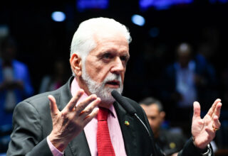 Wagner critica decisão da Meta: ‘grave retrocesso no combate às fake news’ - 