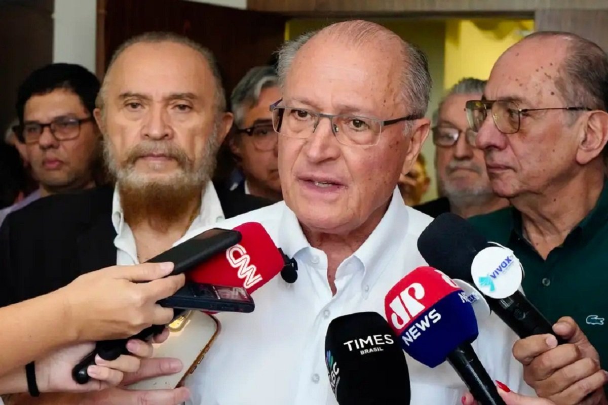 Alckmin defende cotas para exportação de aço e alumínio aos EUA - 