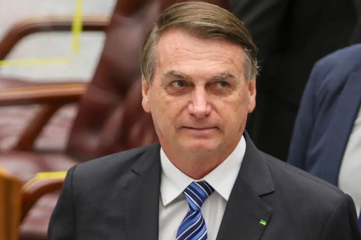 Bolsonaro ironiza denúncia de golpe: ‘Tramei com o Pateta e o Mickey Mouse’ - 