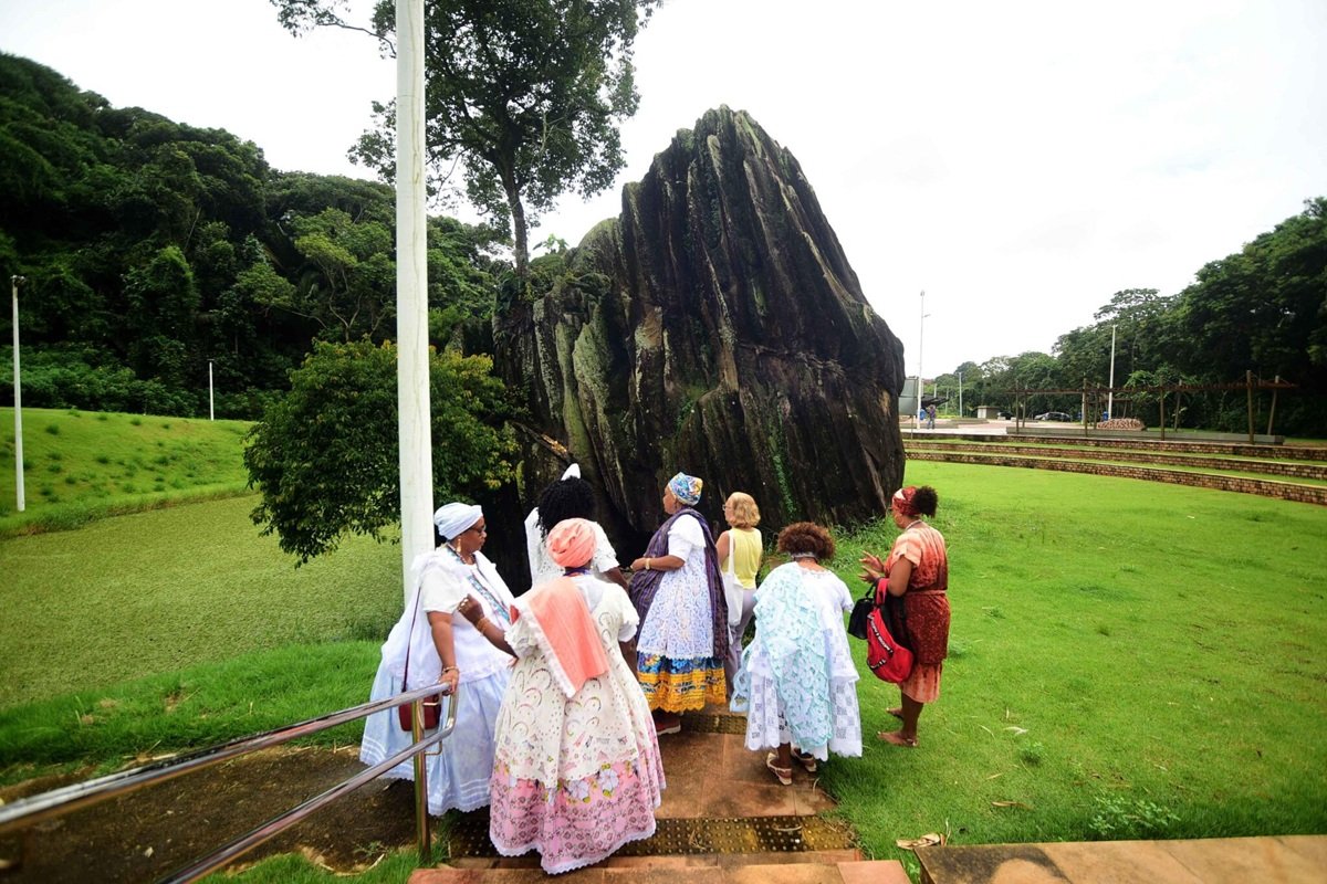 16ª Caminhada da Pedra de Xangô celebra resistência e ancestralidade negra neste domingo em Salvador - 