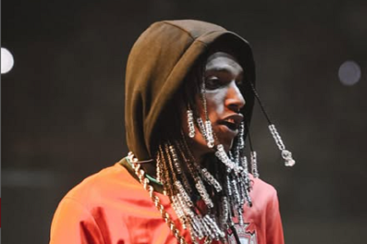 Rapper Oruam é preso em flagrante na Barra da Tijuca; fiança é fixada em R$ 60 mil - 