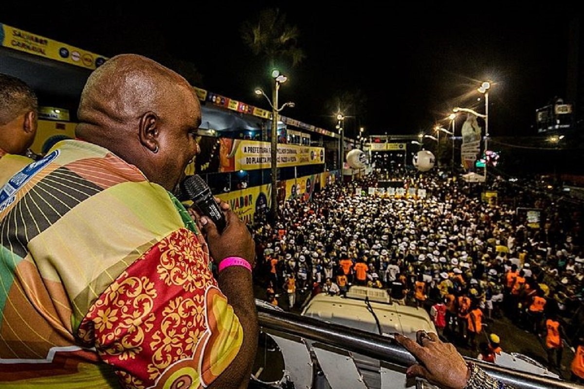 Bloco Alvorada: 50 anos de samba e tradição no Carnaval de Salvador - 