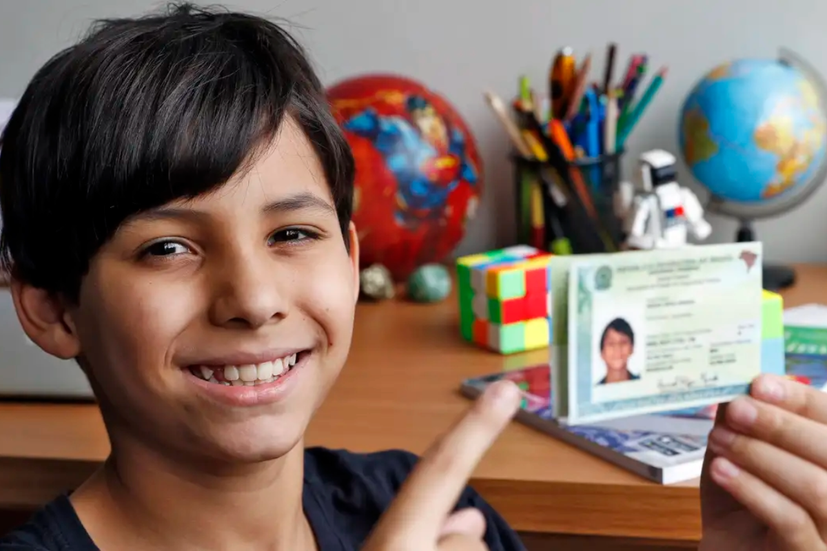 Mais de 450 mil baianos já emitiram nova Carteira de Identidade Nacional - 