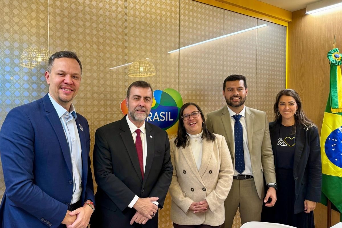 Ana Paula Matos destaca Salvador como destino turístico de sucesso na Feira de Turismo de Lisboa - 