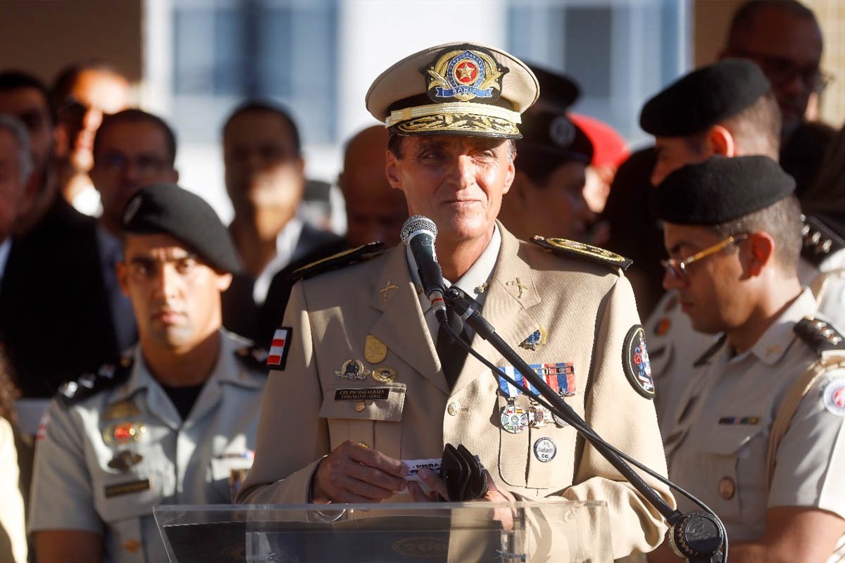 Coronel Magalhães toma posse como comandante-geral da PM-BA e promete reforçar combate ao crime - 