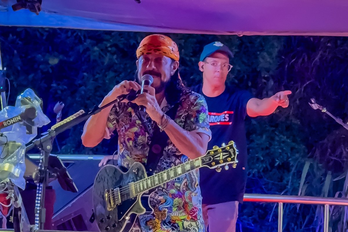 ‘Diga que valeu!’: Bell Marques encerra Carnaval no circuito Dodô com bloco Camaleão - 