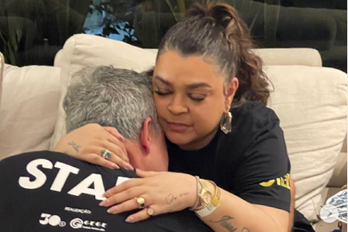 Preta Gil recebe visita do ex-marido após alta hospitalar: ‘Te amo’ - 