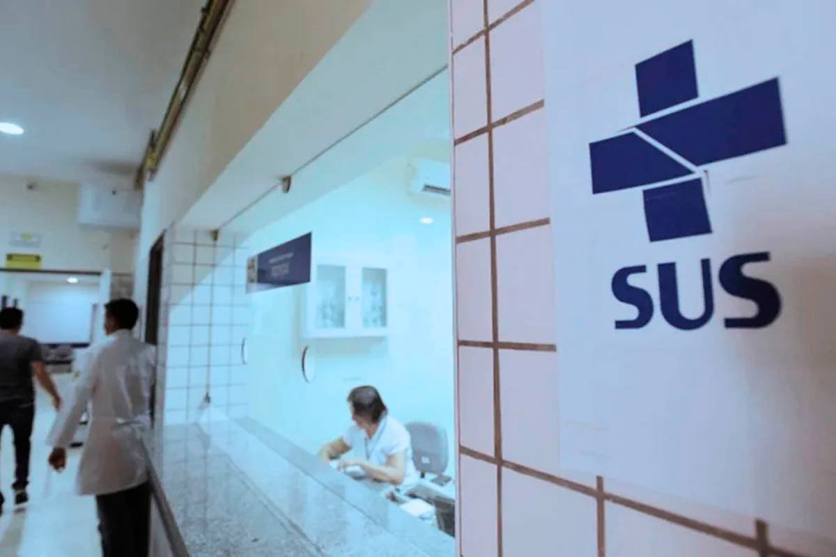 Saúde anuncia 3,5 mil vagas para residência e atuação imediata no SUS - 