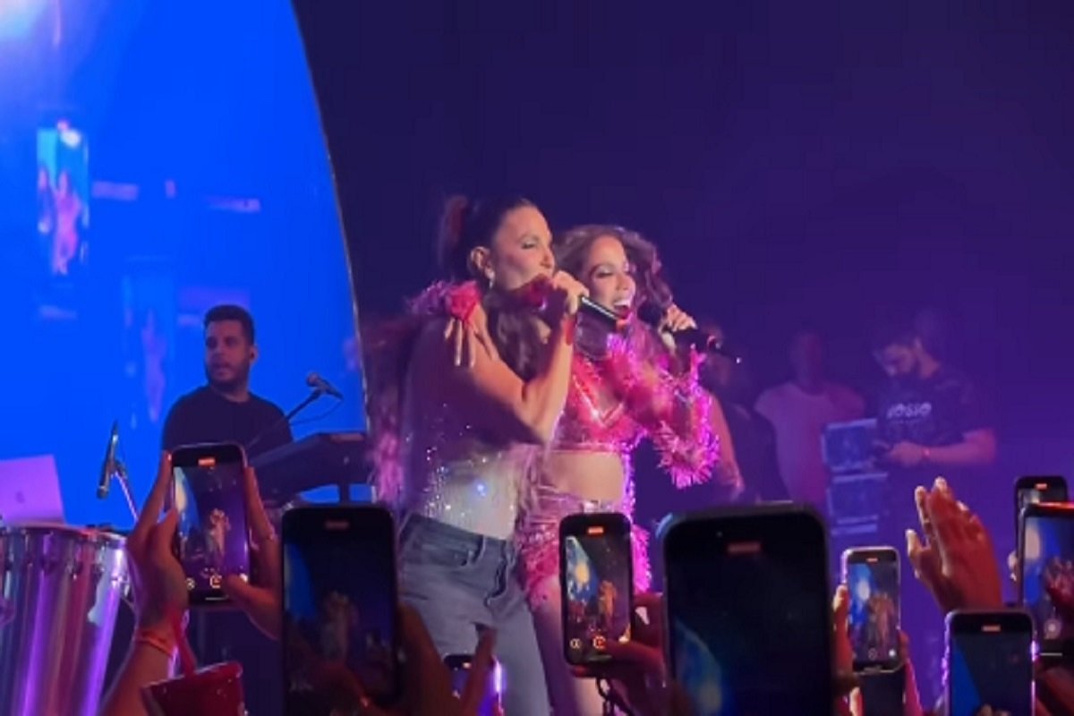 Ivete Sangalo e Anitta dividem palco no encerramento do Carnaval do Rio - 