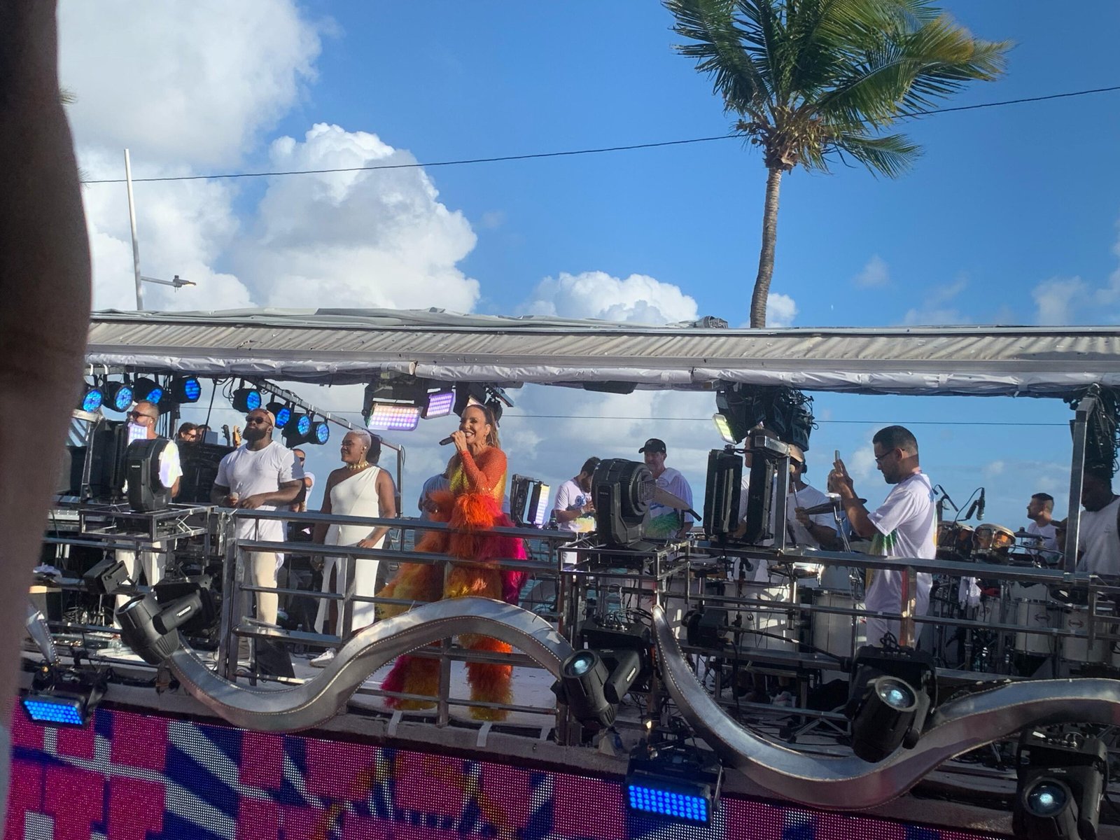 ‘Nós temos o Oscar. Nós temos Fernanda Torres’, celebra Ivete Sangalo - 