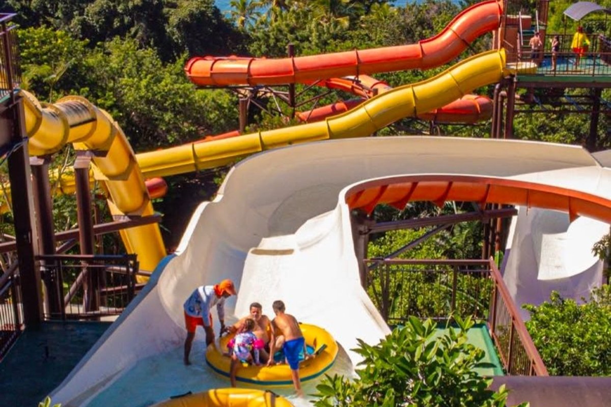 Justiça Federal ordena suspensão de parque aquático em Porto Seguro - 