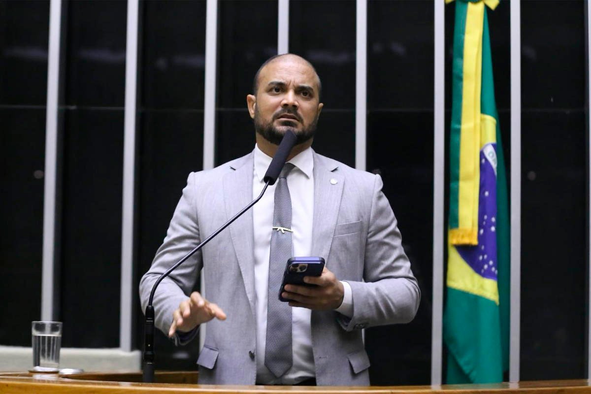 Capitão Alden acusa Jerônimo de omissão e dispara contra audiências de custódia: ‘Estado mais violento do Brasil’ - 