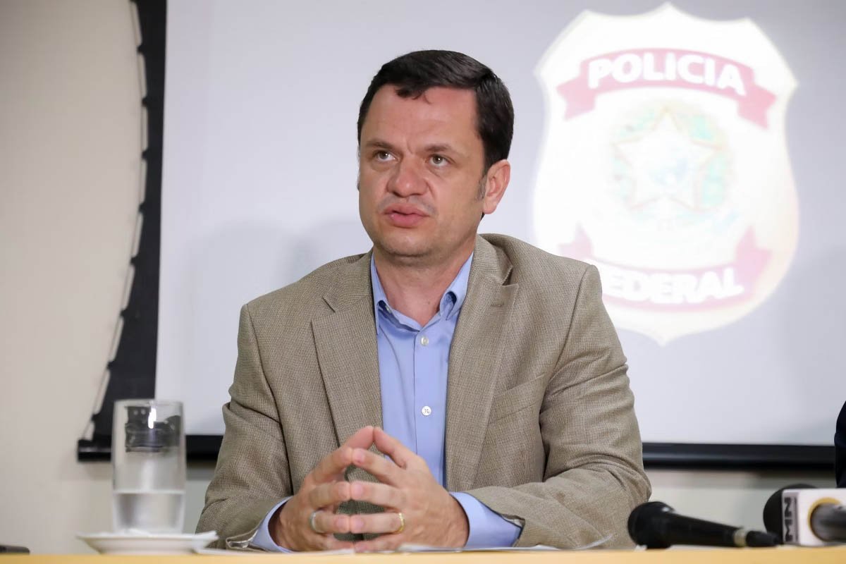 Armas apreendidas de Anderson Torres podem ser destruídas ou doadas, diz Polícia Federal - 