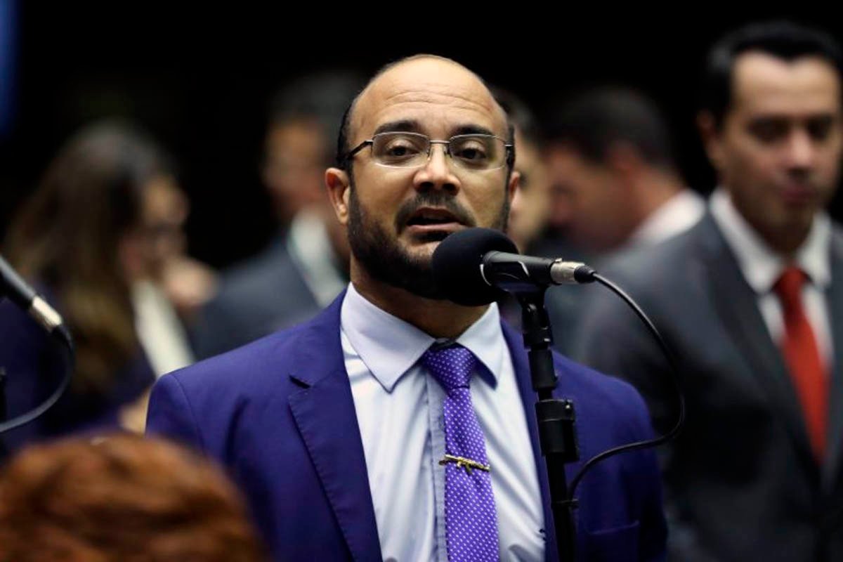 Capitão Alden diz que taxação dos super-ricos é ‘cortina de fumaça’ de Lula para escândalo do INSS - 