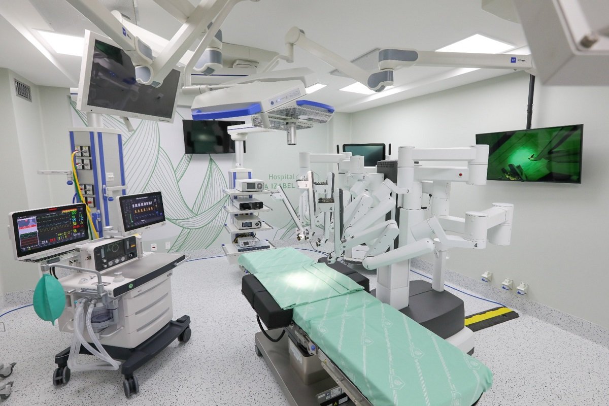 Hospital Santa Izabel completa 6 anos de cirurgia robótica e amplia atendimento de alta precisão - 