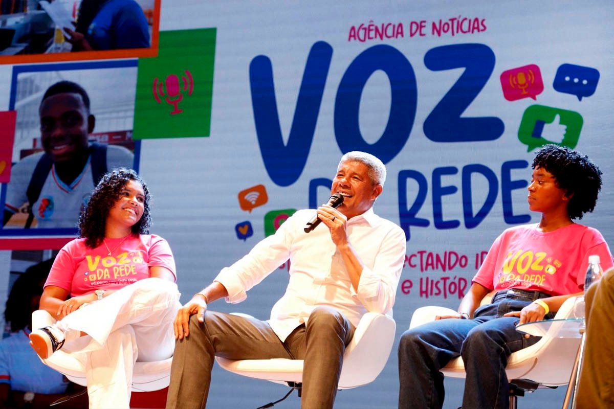 Projeto leva estudantes da rede estadual para bate-papo com Jerônimo e impulsiona comunicação nas escolas baianas - 