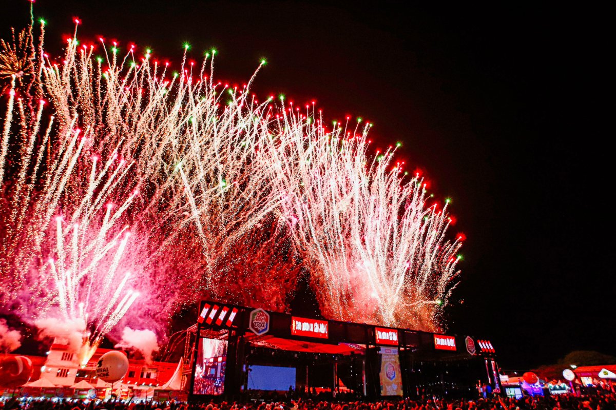 São João  de Irecê promete show histórico com Simone Mendes, João Gomes e Zé Vaqueiro - 