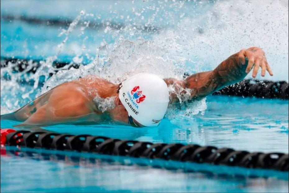 Guilherme Caribé faz história nos 50m livre com 2ª melhor marca do mundo em 2025 - 