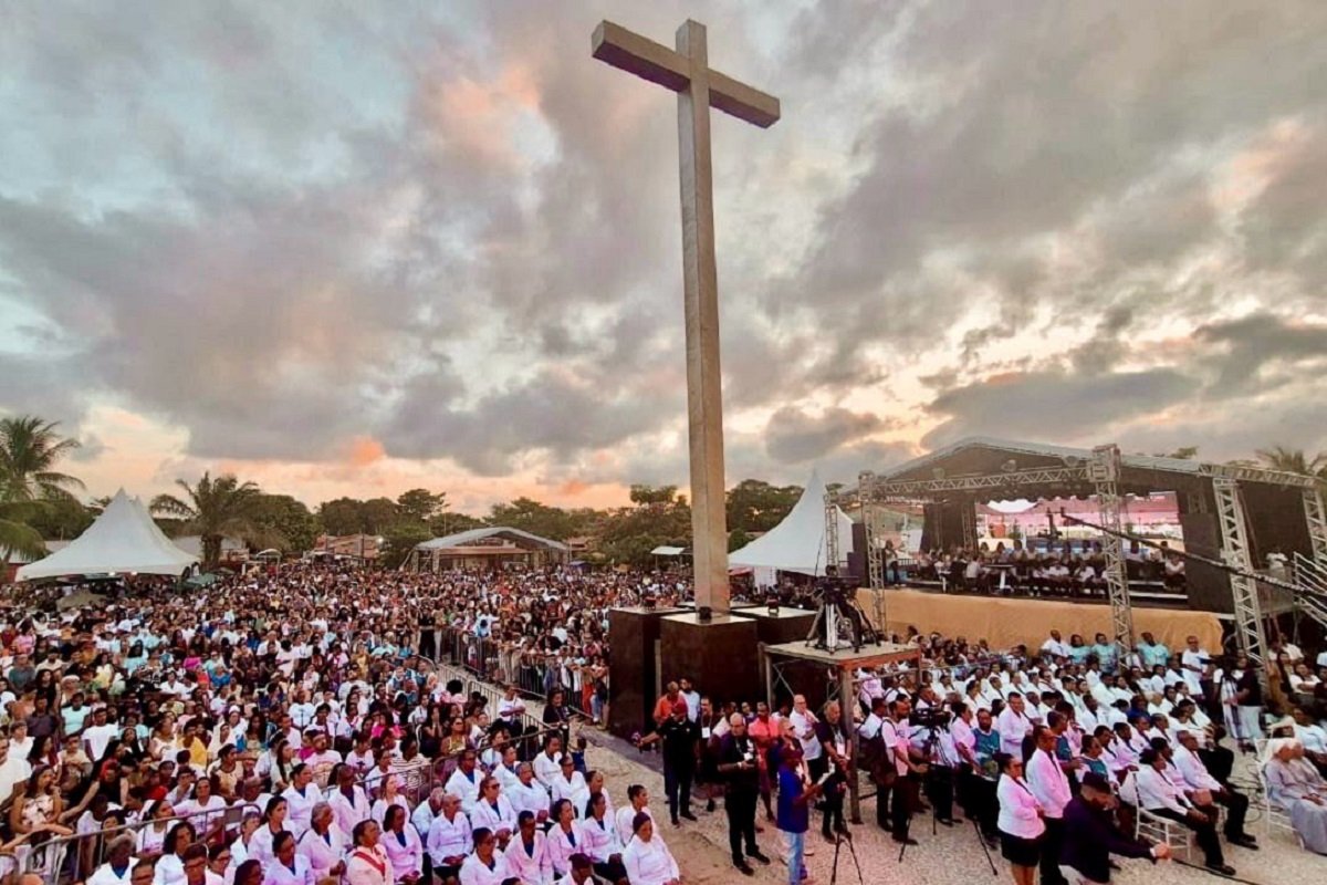 Turismo religioso: Santa Cruz Cabrália celebra 525 anos da primeira missa com recorde de público - 