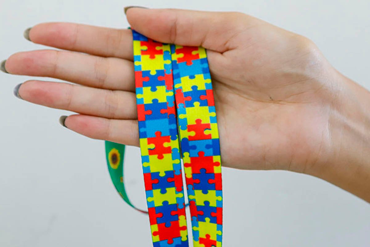 Brasil tem 2,4 milhões de pessoas com autismo, revela IBGE; prevalência é maior entre crianças - 