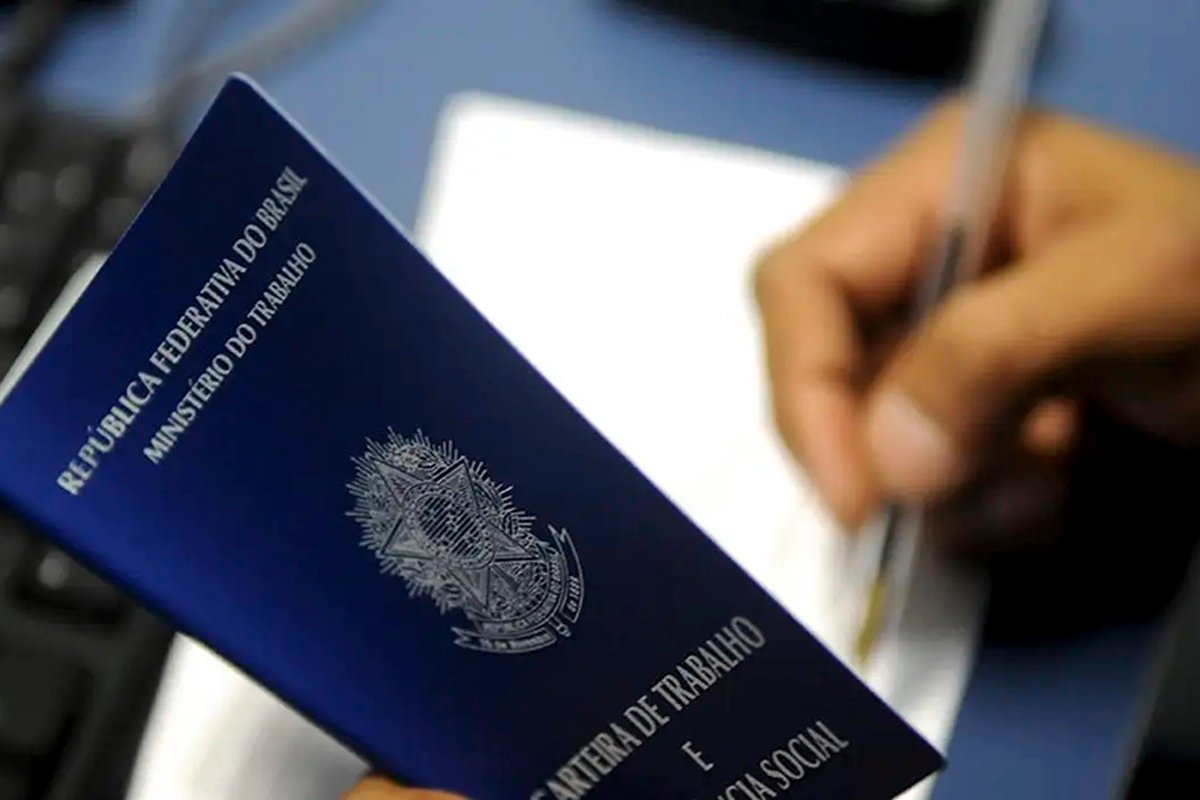 Simm abre 131 vagas de emprego com salários de até R$ 3 mil nesta quarta-feira; confira como se candidatar - 