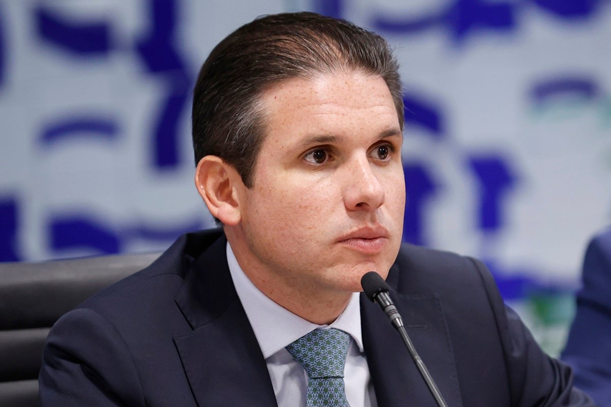 Motta diz que vai pautar projetos sobre proteção de crianças após denúncia de ‘adultização’ nas redes sociais - 