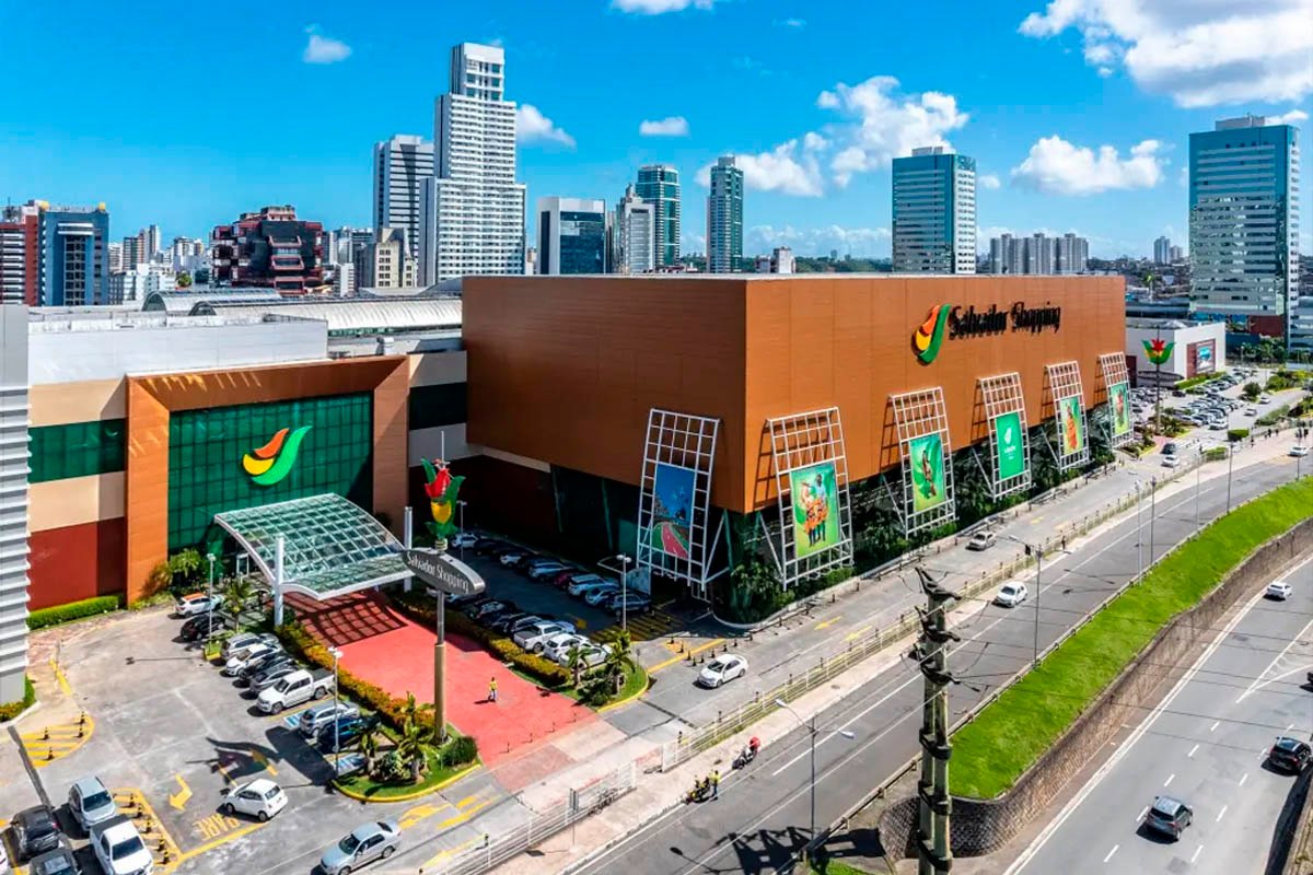 Treinamento do Bope em shopping de Salvador reforça segurança após série de furtos em lojas de luxo - 