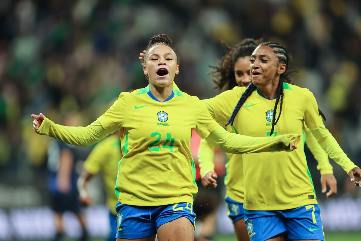 Brasil vence Japão com show de Dudinha e retorno de Marta em amistoso na Neo Química Arena - 