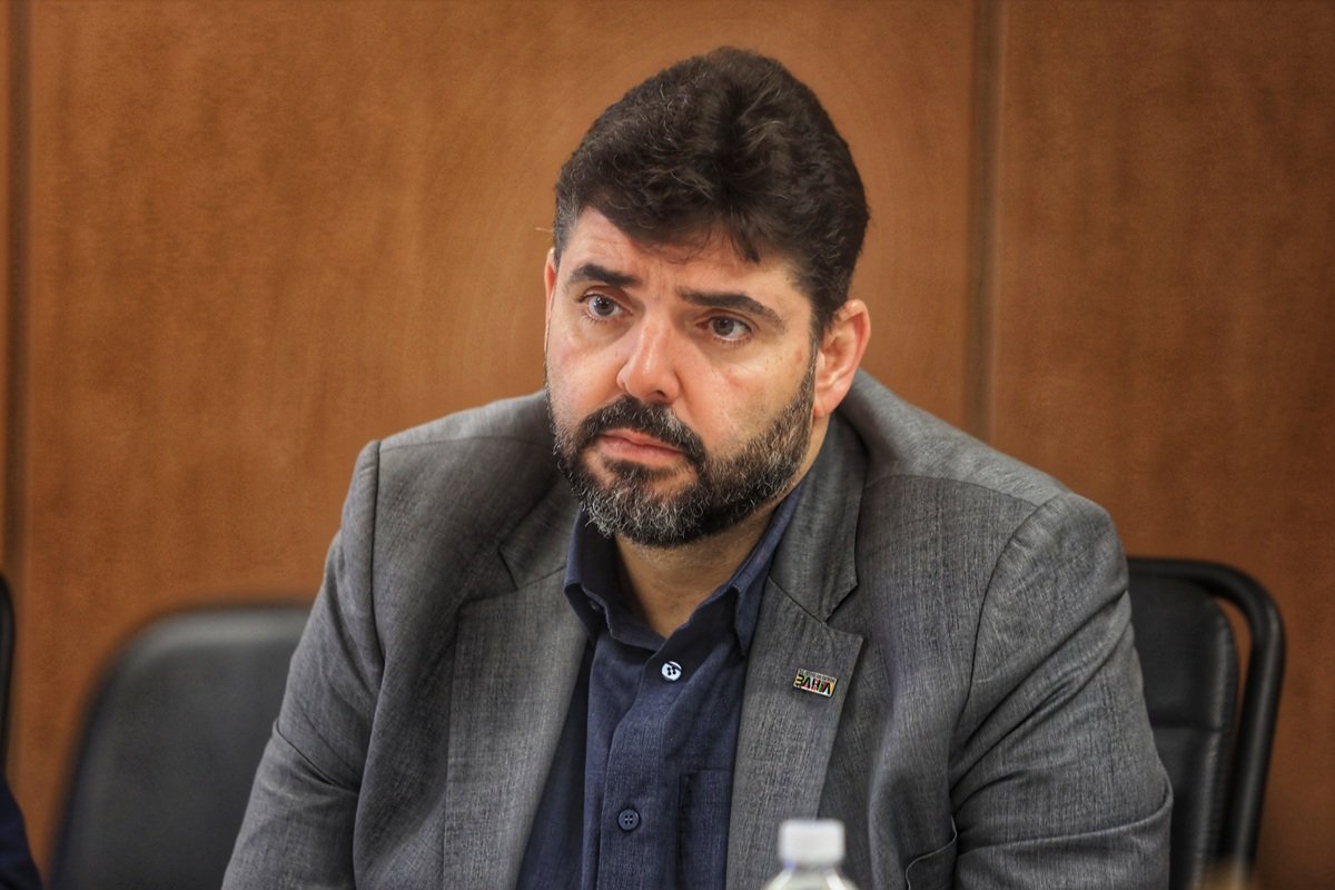 Loyola destaca articulação de Jerônimo e diz que base governista está de ‘braços abertos’ para prefeitos de todos os partidos - 