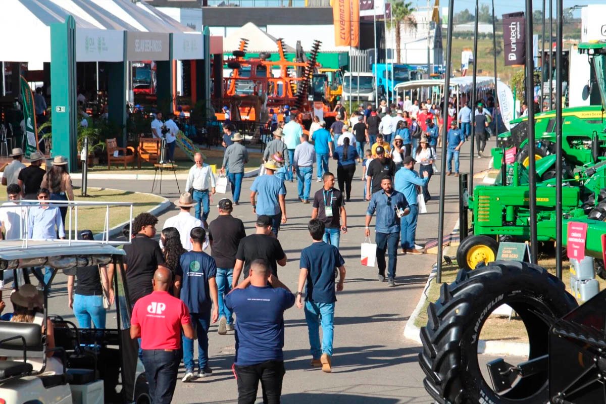 Bahia Farm Show 2025 registra público recorde com 162 mil visitantes e inovações tecnológicas - 