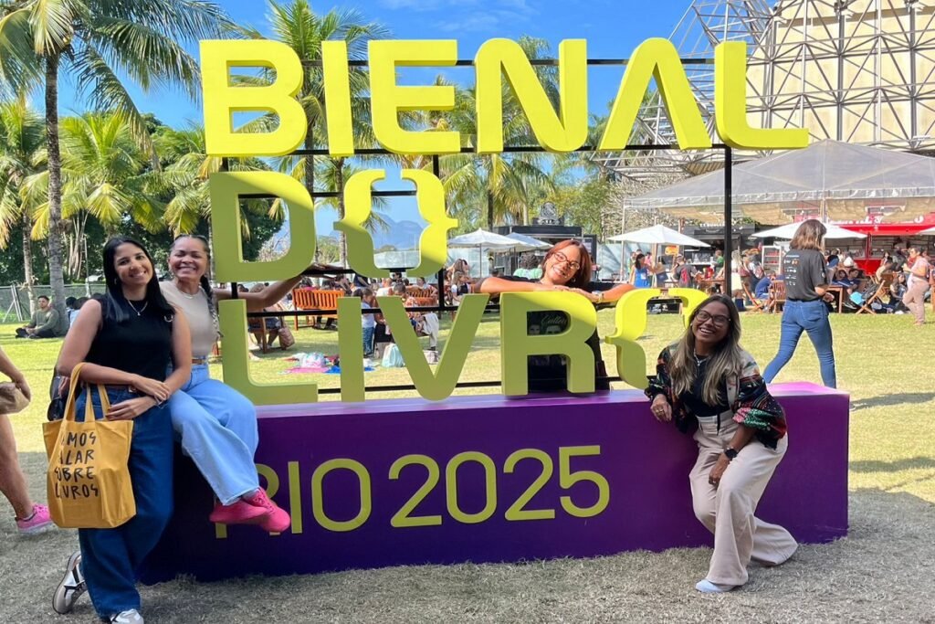 Clube de Leitura de Pojuca transforma biblioteca e vidas com encontros literários imersivos