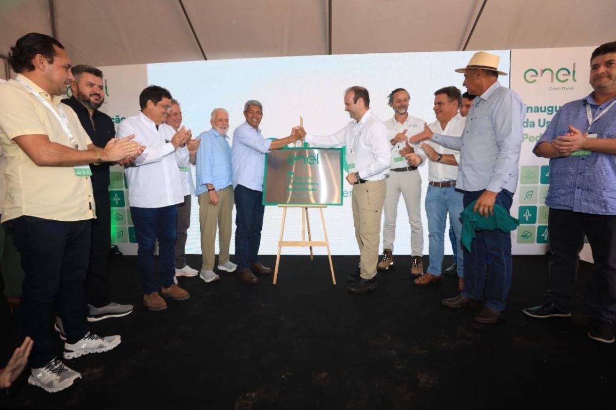 Jerônimo Rodrigues inaugura complexo eólico e Bahia assume liderança em energia limpa - 