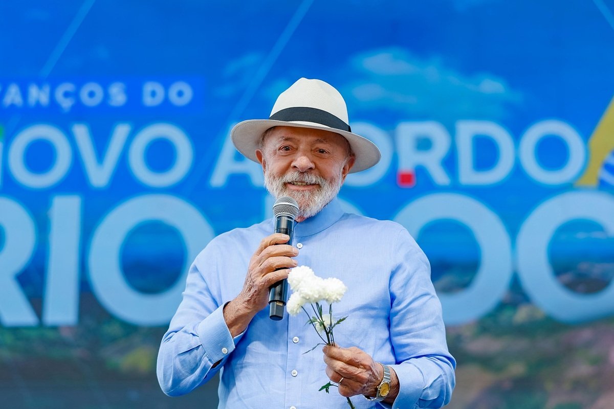 Desaprovação ao governo Lula sobe para 40% após escândalo do INSS, aponta Datafolha - 