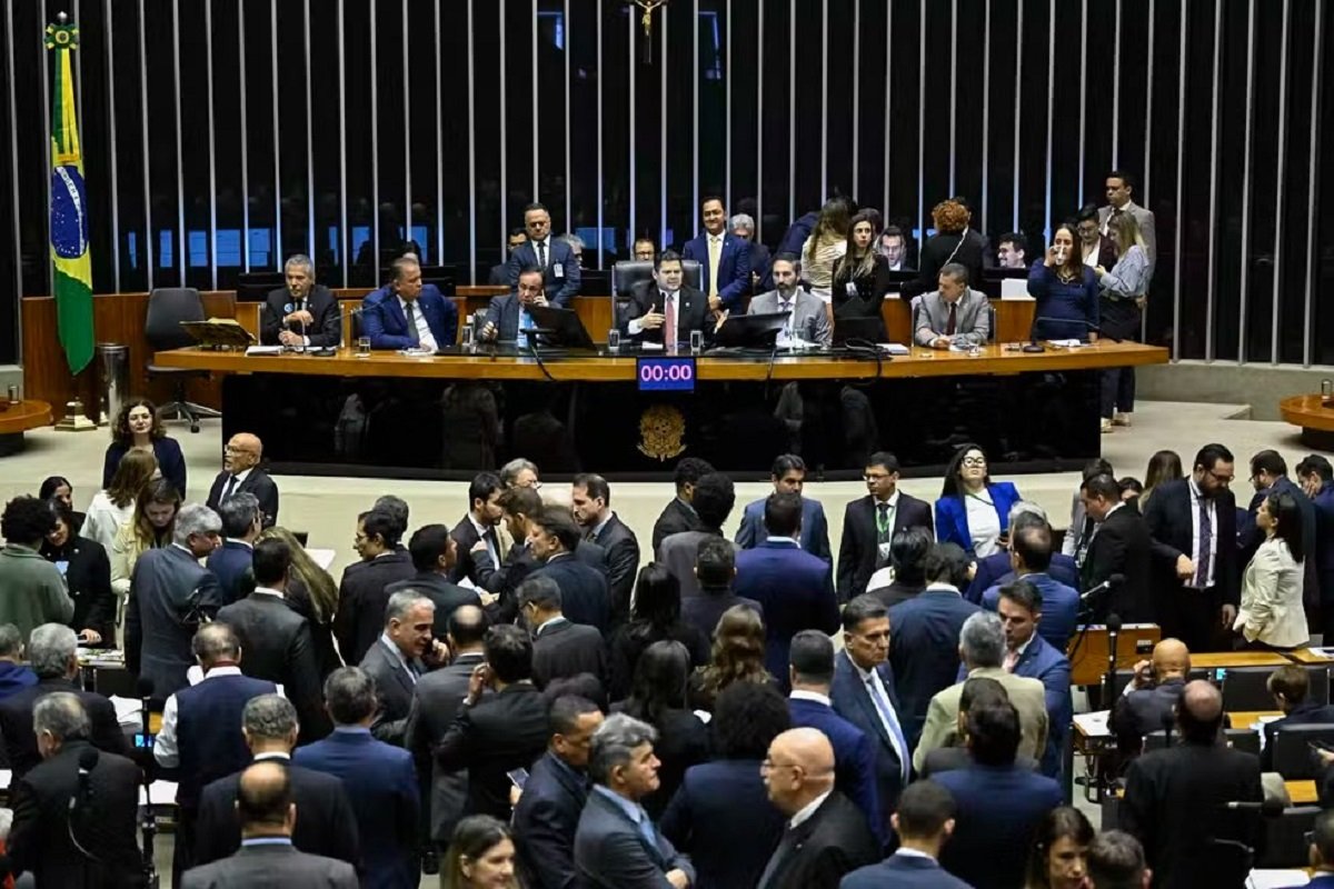 Senado adia votação sobre legalização de bingos e cassinos por falta de consenso - 