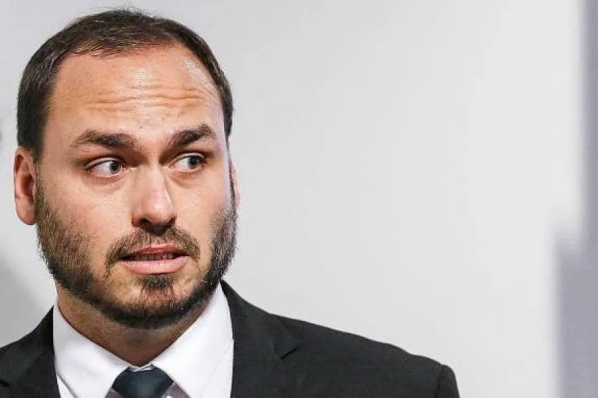 Fiesc reage à possível candidatura de Carlos Bolsonaro ao Senado por SC: ‘Estado não precisa importar políticos’ - 