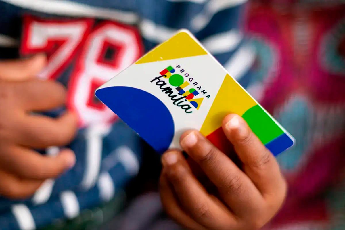 Caixa paga Bolsa Família a beneficiários com NIS final 8 nesta quarta-feira - 