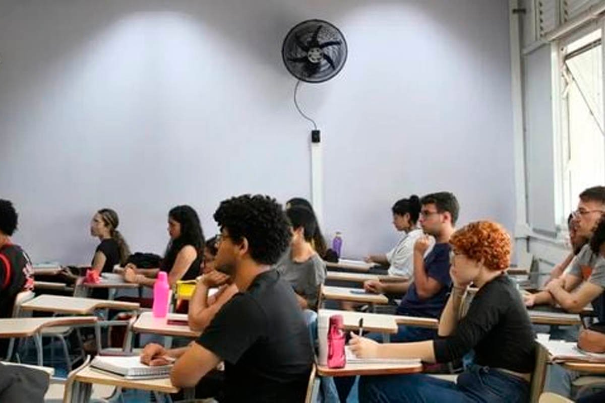 Rede Nacional de Cursinhos Populares abre inscrições e amplia acesso ao ensino superior - 
