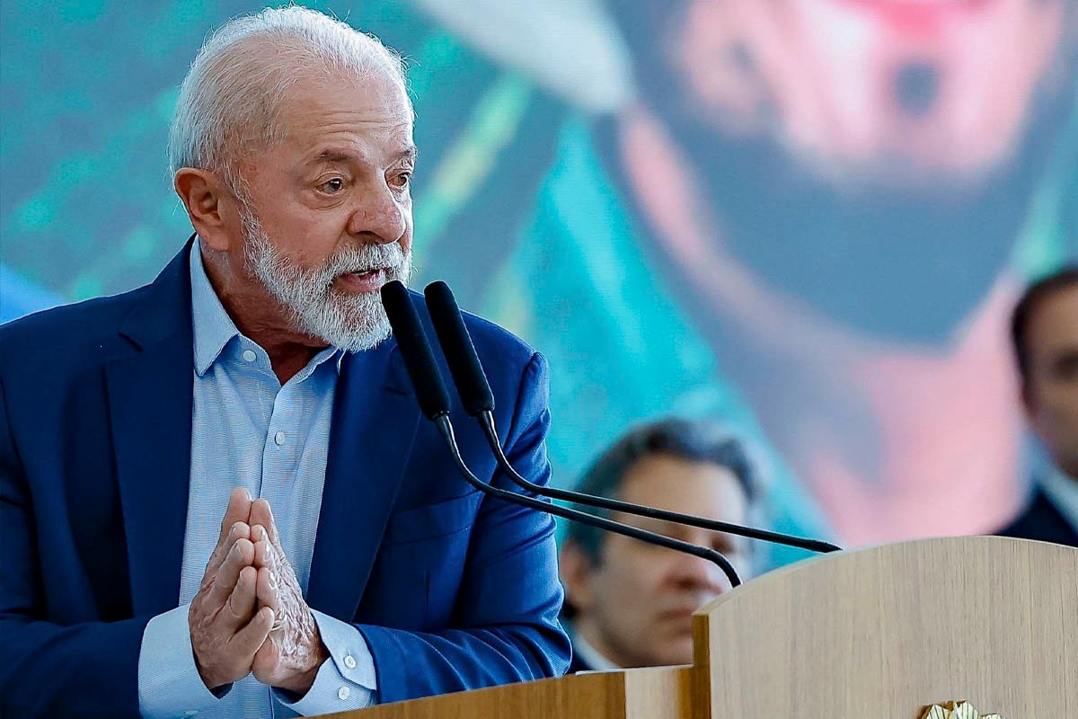 Desaprovação de Lula atinge 51,8% dos brasileiros, segundo AtlasIntel/Bloomberg - 
