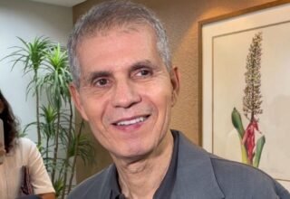 Sidônio diz esperar que Pix não seja entrave para o tarifaço e ressalta que Brasil não negociará ‘soberania nacional’ - 