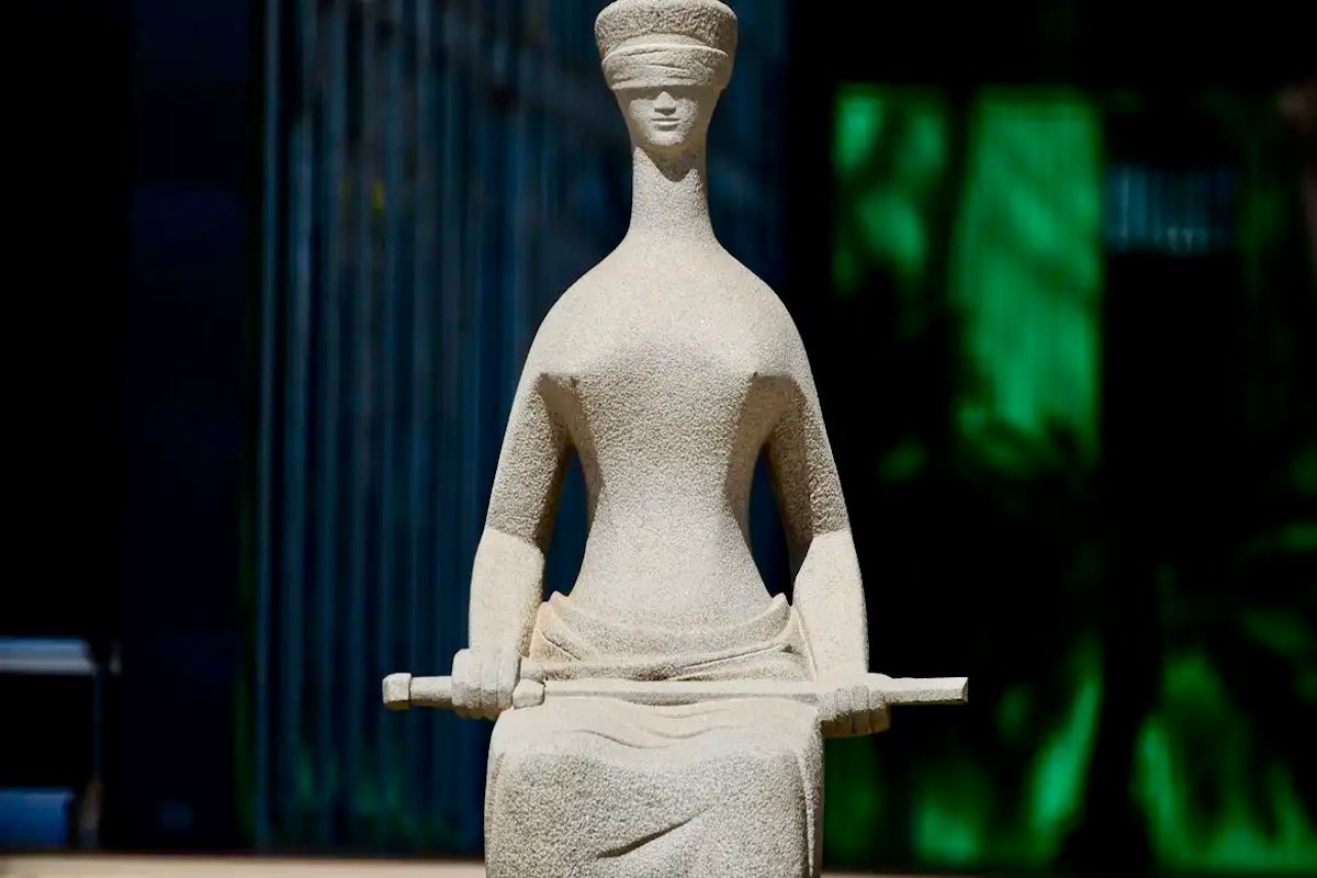 Supersalários no Judiciário disparam 49% em 2024 e já custam R$ 10,5 bilhões aos cofres públicos - 