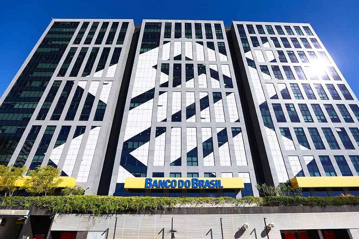 Banco do Brasil aciona AGU após fake news de bolsonaristas incitarem retirada em massa de recursos - 