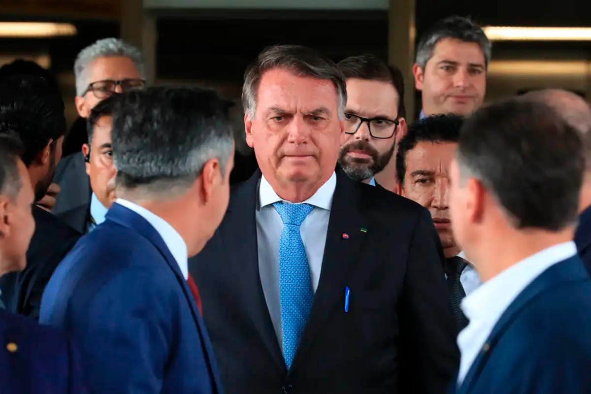 PGR tem 48h para analisar defesa de Bolsonaro e STF pode impor novas medidas - 